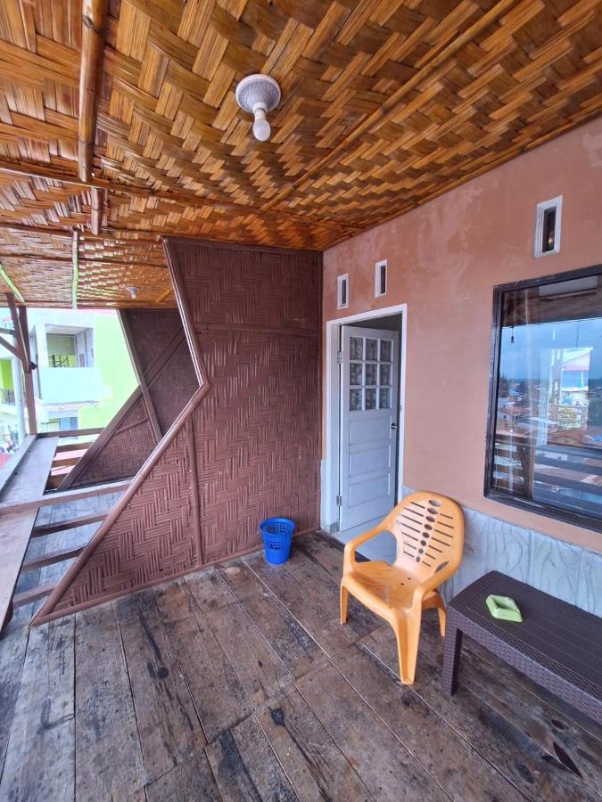 Ron'S Guest House Berastagi Backpacker Rooms Экстерьер фото