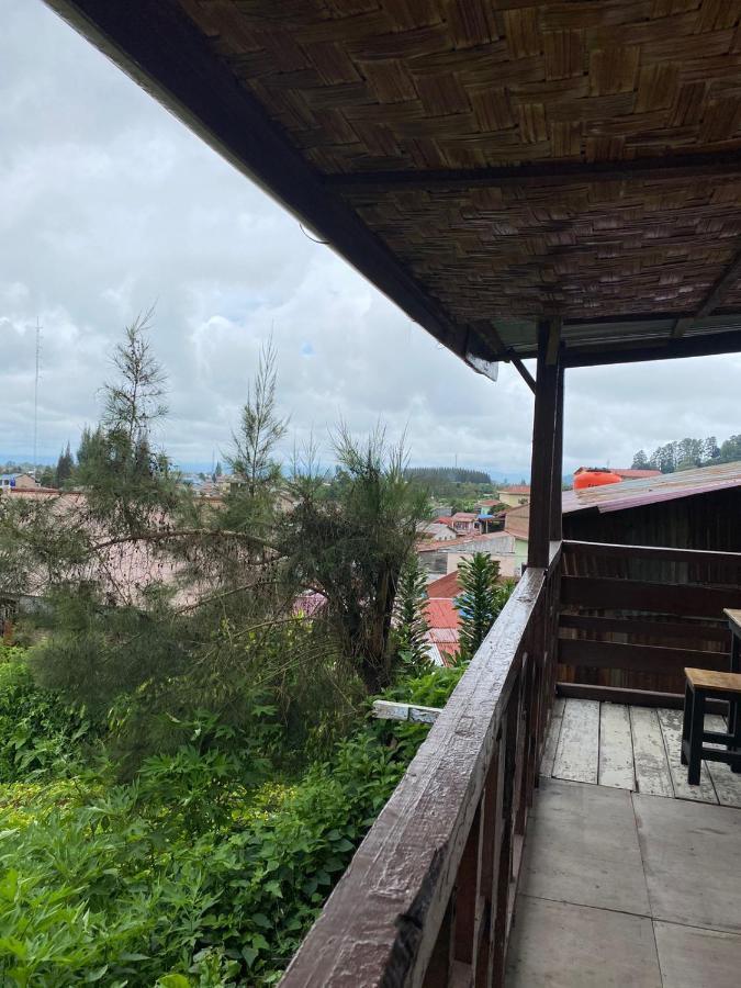 Ron'S Guest House Berastagi Backpacker Rooms Экстерьер фото