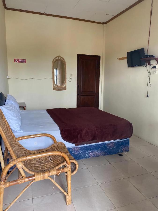 Ron'S Guest House Berastagi Backpacker Rooms Экстерьер фото