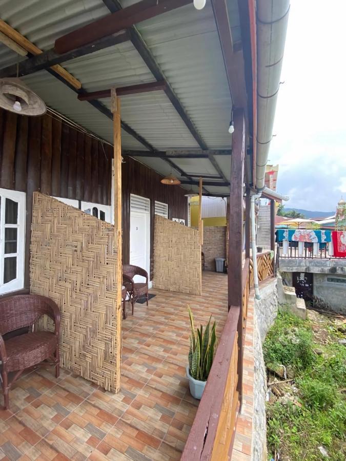 Ron'S Guest House Berastagi Backpacker Rooms Экстерьер фото